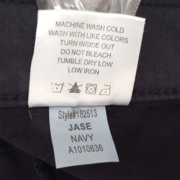 Lila Ryan for Stitch Fix Navy The Jase Straight Pedal Pusher Capri Pants NWOT - Picture 8 of 8